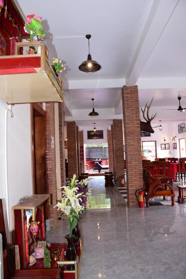 Guest house Bou Savy 2*
