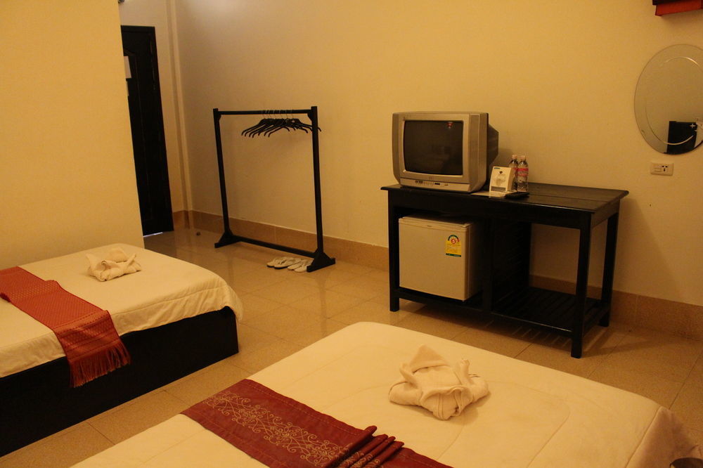 Guest house Bou Savy